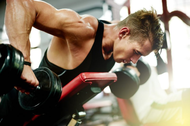 Por que você deve fazer musculação?